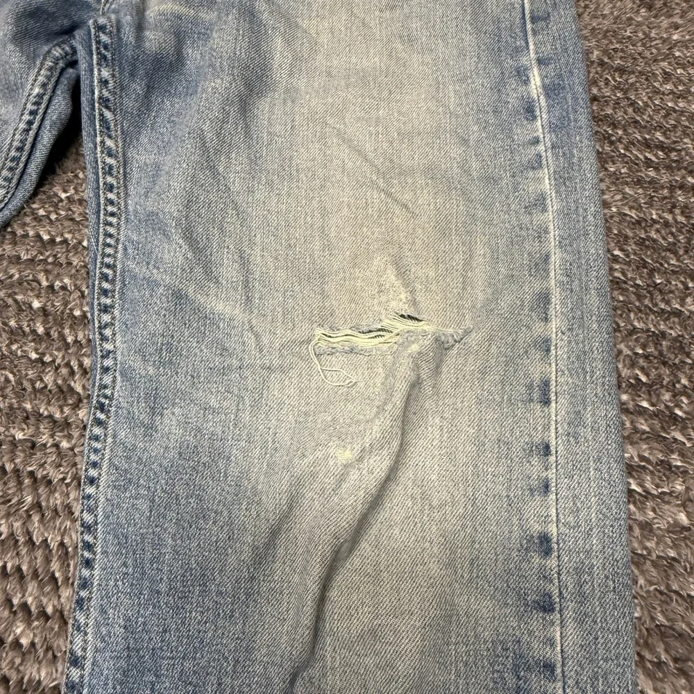 Levis‎ Mens 505 Jeans W34 L32 Light Wash Blue Distressed Regular Fit
